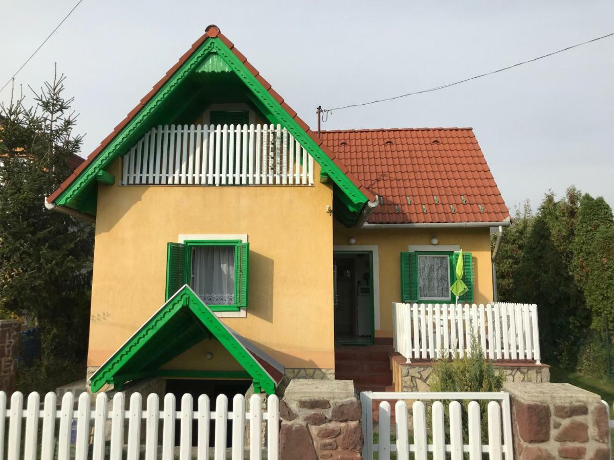 Villa Aracsi Haziko Balatonfüred Exterior foto